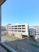 室内からの展望 JC STATION 143