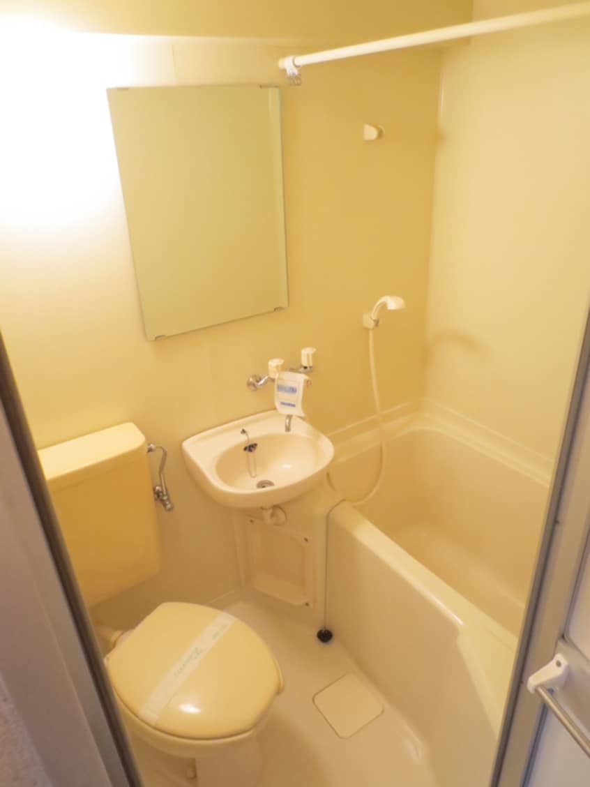 バス／シャワールーム等 エ－リフロ－レンスＢ