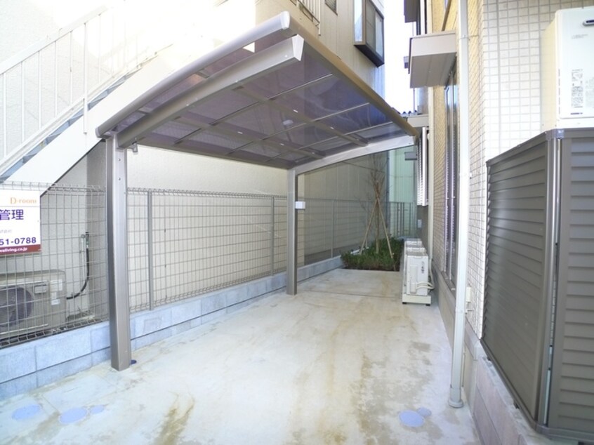 駐輪場 ウィルサクシーズ