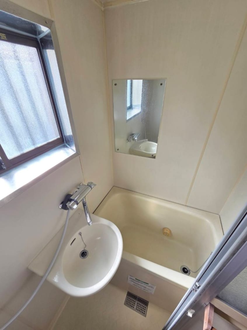 バス／シャワールーム等 グリ－ンハイツ一の宮