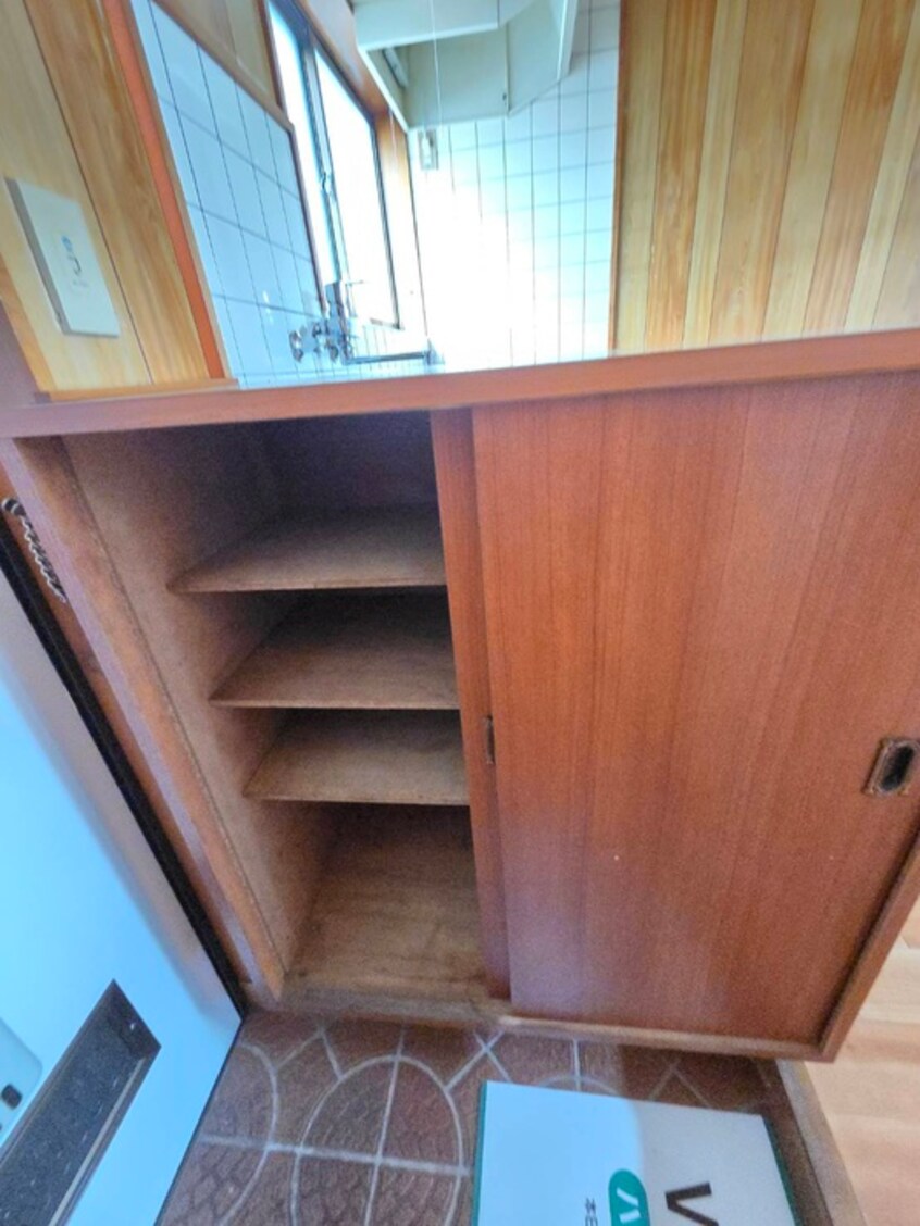 靴箱 グリ－ンハイツ一の宮