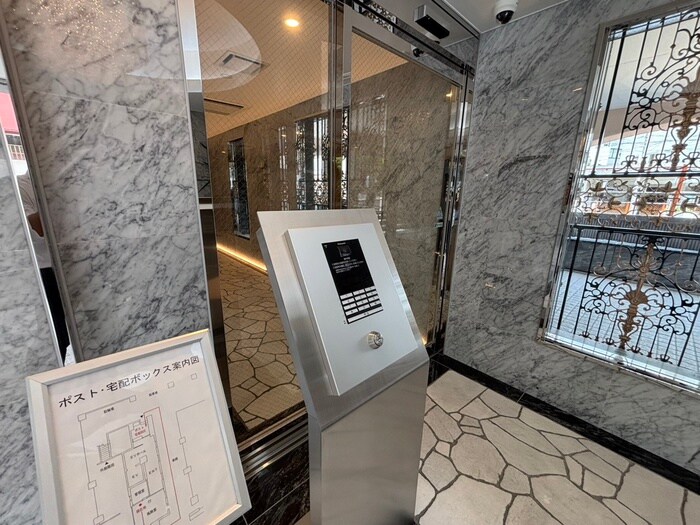 エントランス部分 モンテヴェルデ神楽坂弐番館