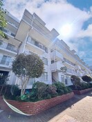 いずみプラザ保土ケ谷2号棟(220)の外観