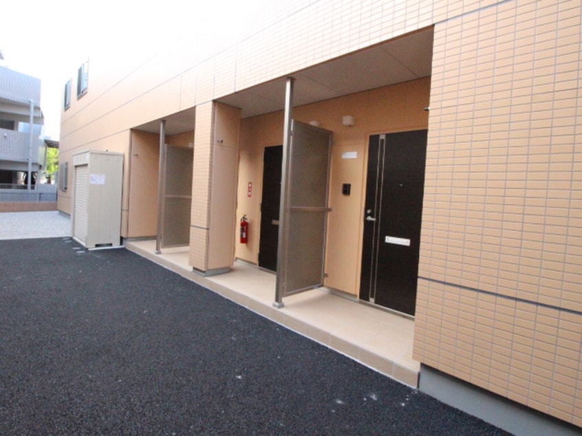 エントランス部分 ファインコーラル