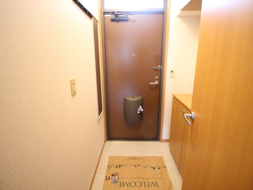 玄関 リビオン ホリ