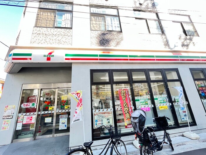 セブンイレブン(コンビニ)まで450m CanaryWharf青砥