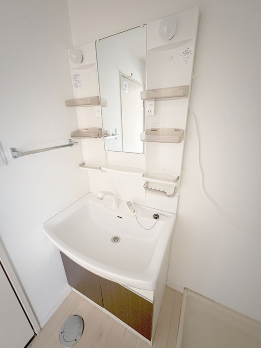 洗面 ドゥ・シャト－・ブラン１番館