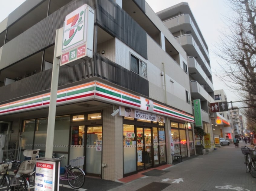 セブンイレブン　板橋高島平１丁目店(コンビニ)まで37m B CITY APARTMENT ITABASHINORTH