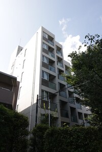 ワイライフ二子玉川（402）