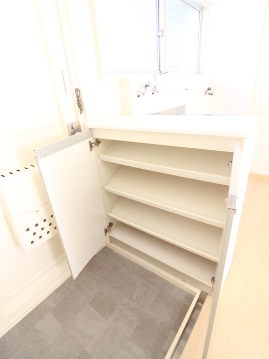 靴箱 コ－ポ御殿山