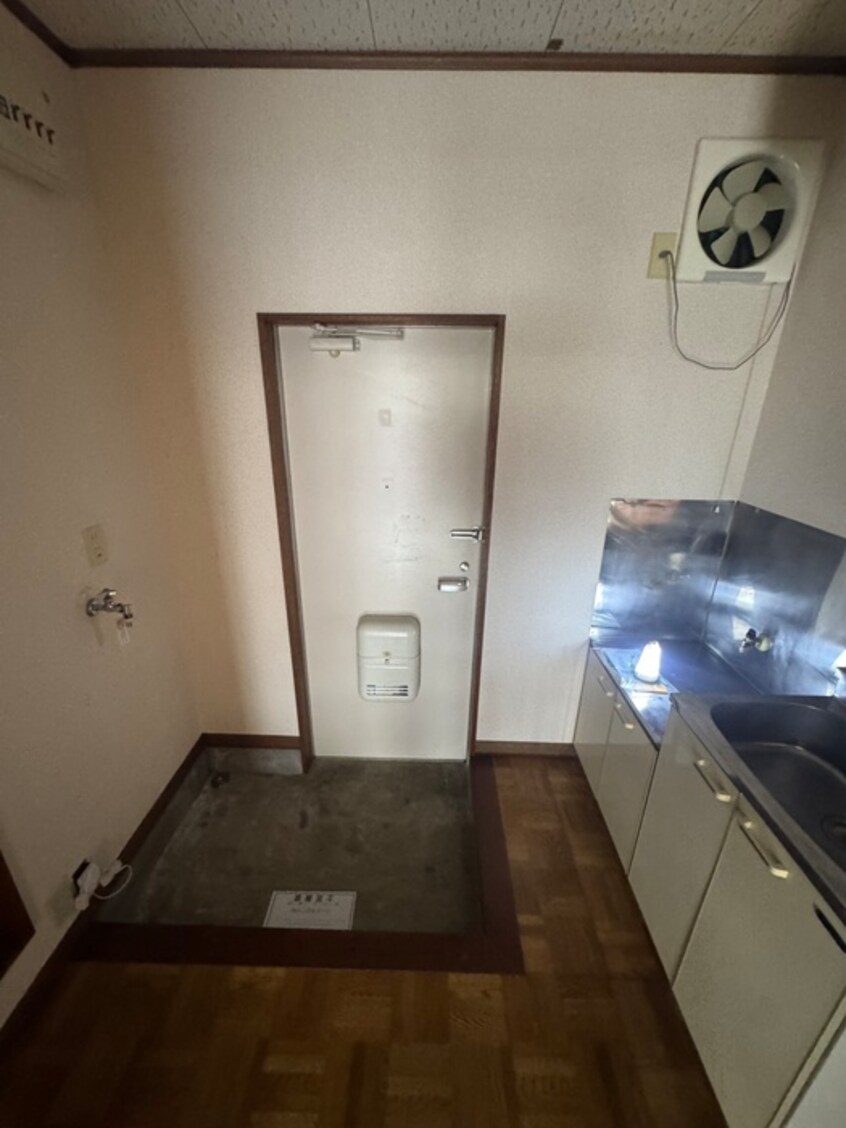 玄関 湘南ハイツ