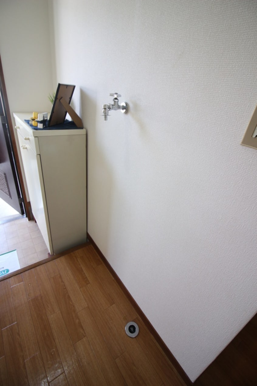 洗濯機置場 クリエ－ル瀬谷