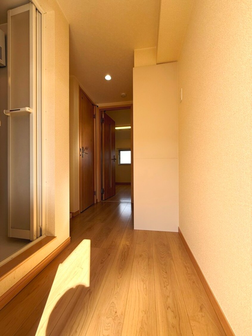 廊下 マリンテラス田浦