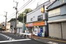 ヤマザキ ショップ根倉船越店(コンビニ)まで450m マリンテラス田浦