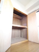 収納 ルミエ－ル田園