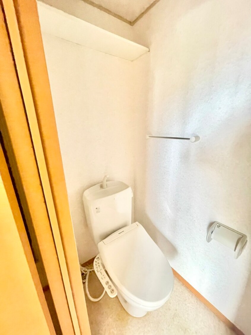 トイレ アルカサ－ル２