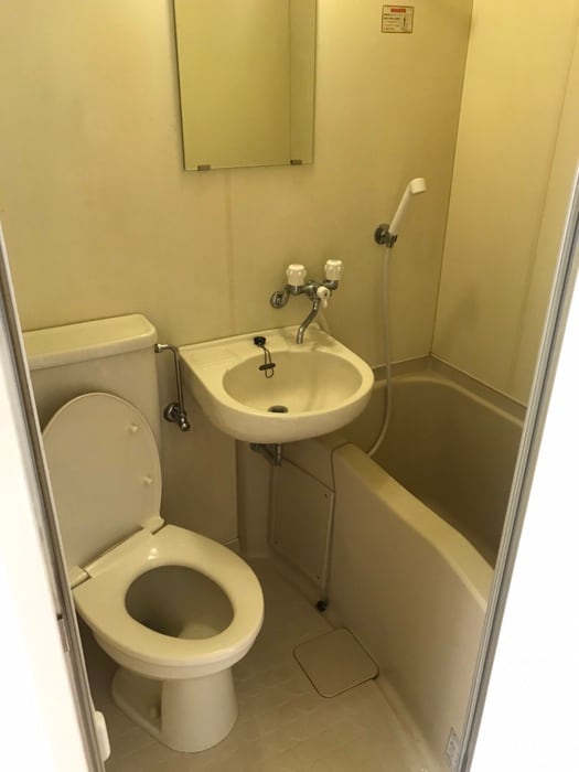 バス／シャワールーム等 すぺいすしょう向原