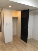 収納 ｾﾝﾄﾗﾙﾚｼﾞﾃﾞﾝｽ西早稲田（1202）