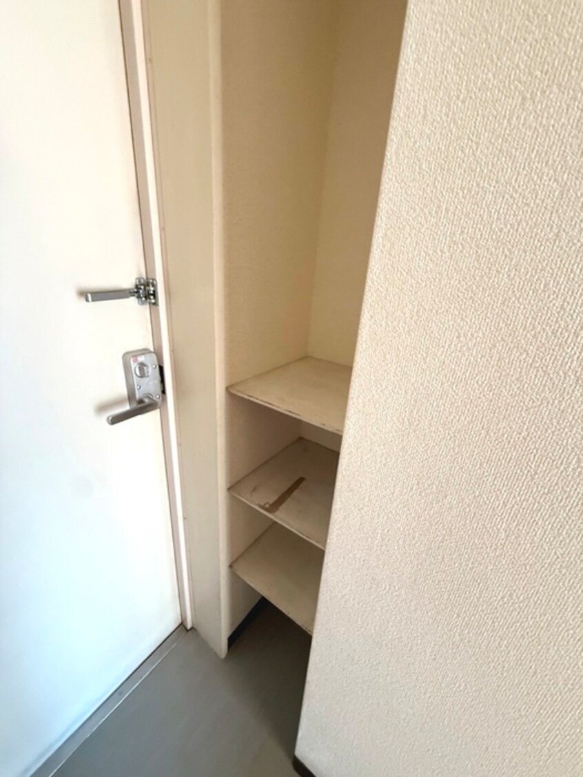 靴箱 ロワ－ル北千束