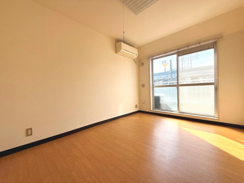 居室 ロワ－ル北千束