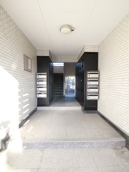 エントランス部分 シェルポート白山