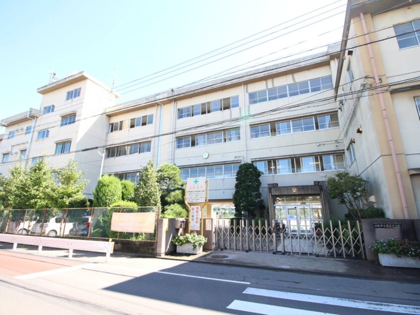 川越市立寺尾小学校(小学校)まで850m 仮)川越市寺尾MAISON　1号棟