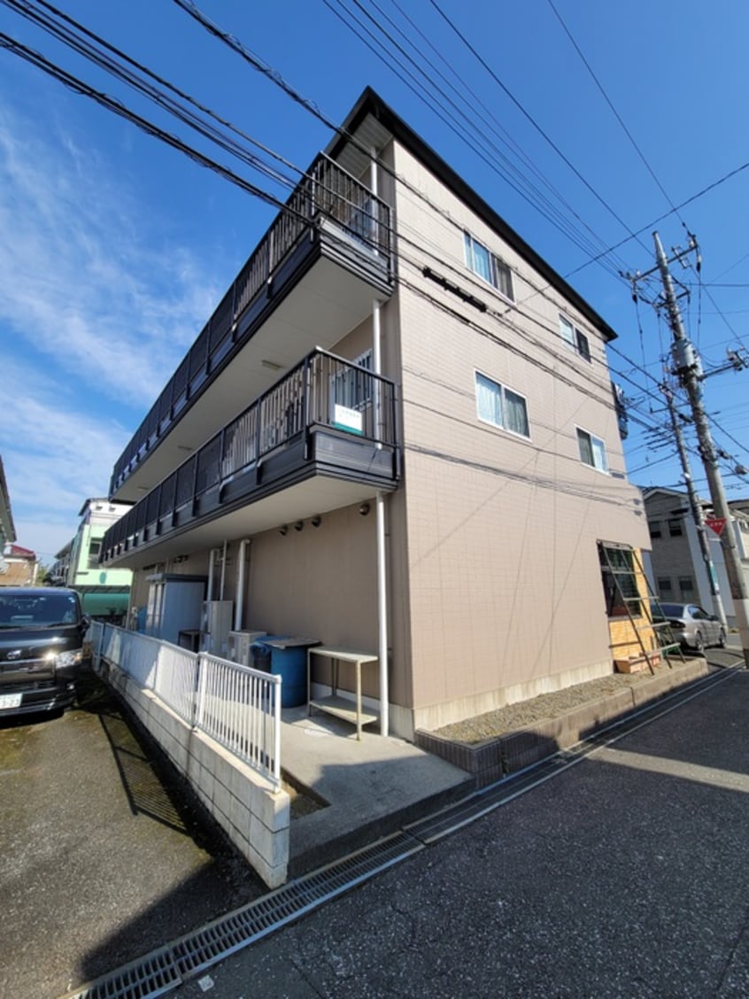 エントランス部分 ロワール前沢