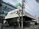 世田谷信用金庫本店(銀行)まで180m ヴィラ世田谷