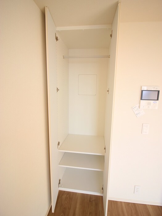 収納 プライムメゾン板橋