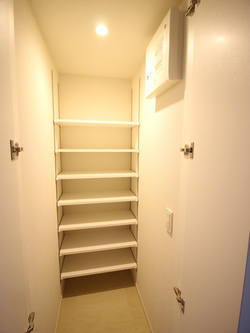 靴箱 プライムメゾン板橋