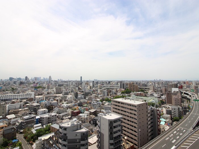 室内からの展望 プライムメゾン板橋