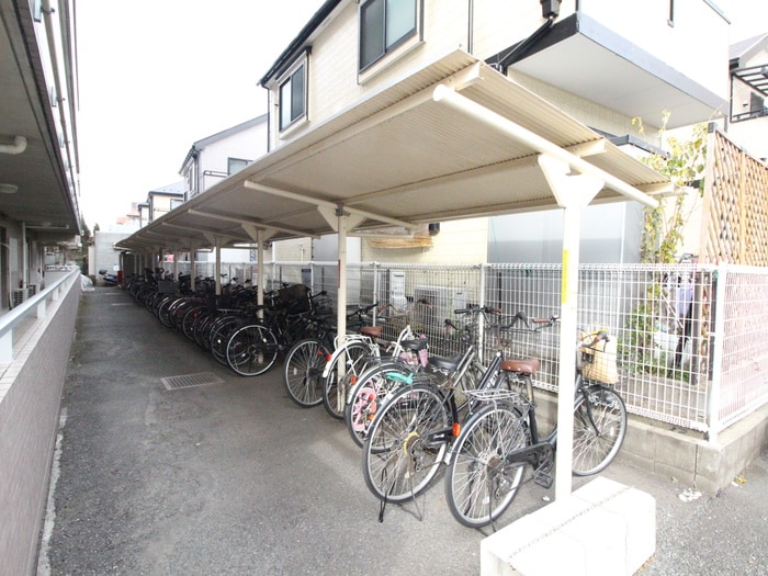 駐輪場 アビンズ相模大野