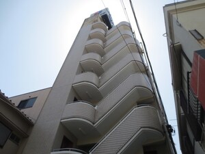 パールシティ町屋（502）