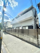 クレストハイムの外観