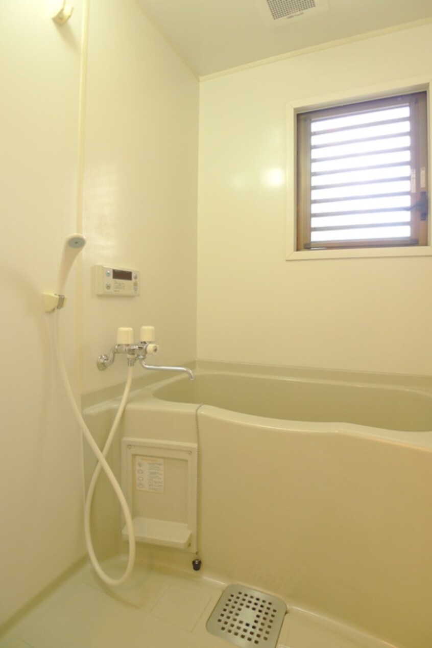 バス／シャワールーム等 サンライズ・Ｂｌｖｄ．中青木