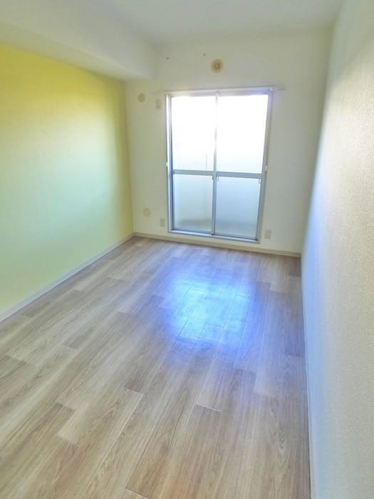 居室 鷲崎ガ－デン・シャトレ