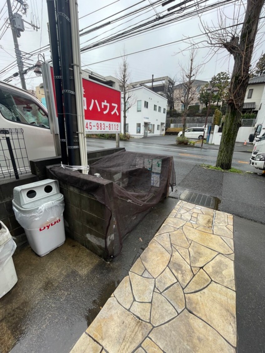 その他 コーラルビル