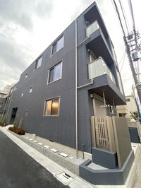 メゾンアジュール