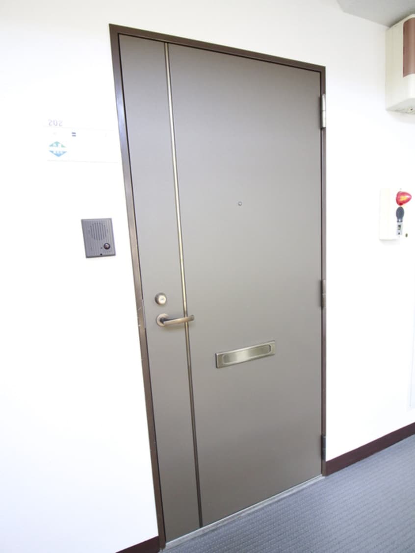 玄関 リーゾ・ヴィヴァ－チｴ