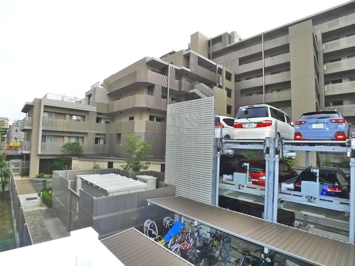 室内からの展望 サウスパティオ