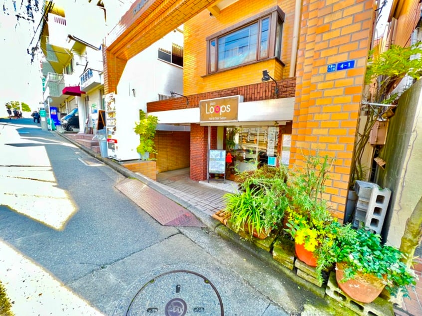 エントランス部分 磯栄ビル大倉山ヒルサイド
