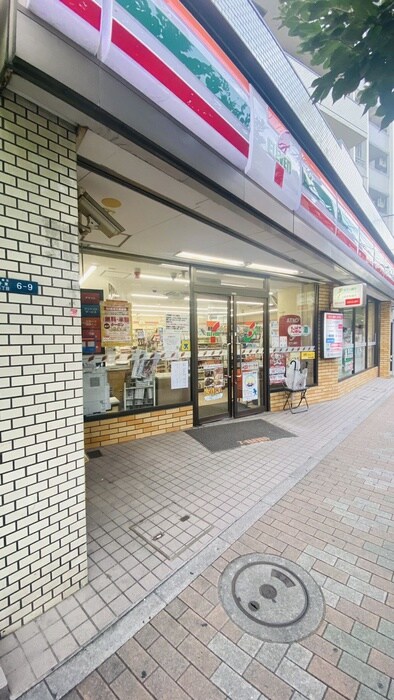 セブンイレブン　浅草千束店(コンビニ)まで209m La Vie 浅草