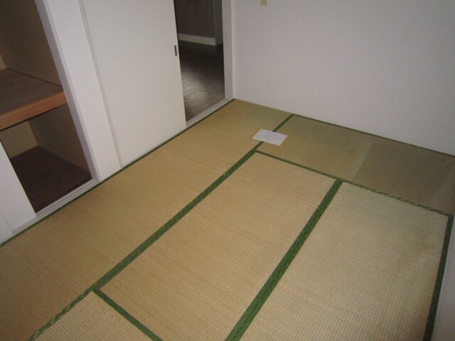 居室 サン・ルピナス