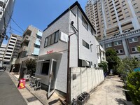 モンテリラ目黒