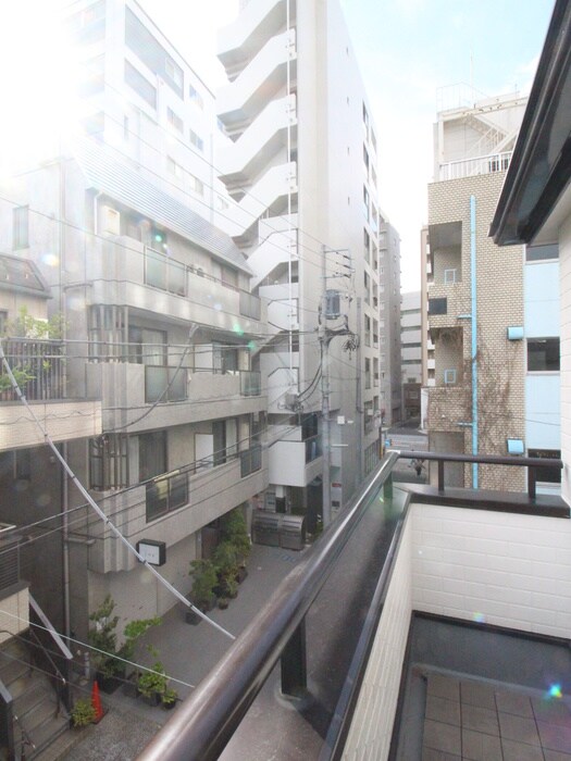 室内からの展望 モンテリラ目黒