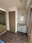 内観写真 カドリル青葉台
