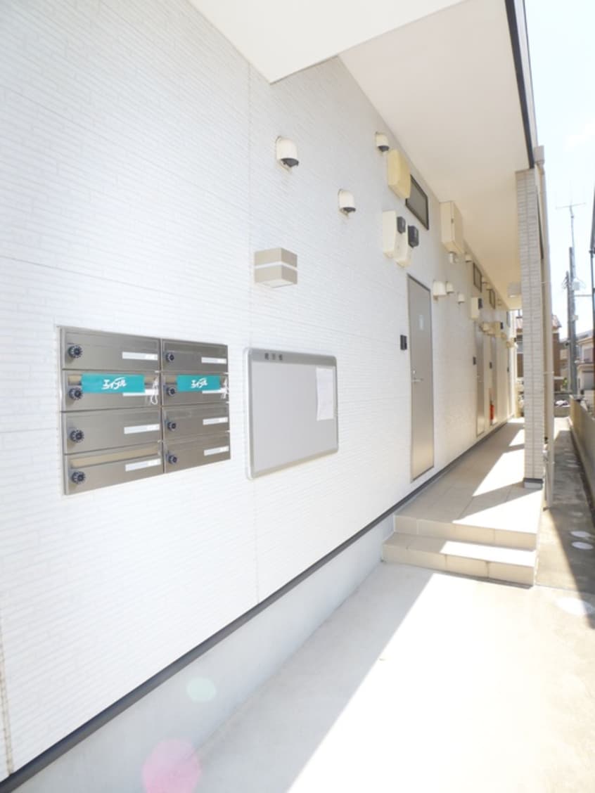 エントランス部分 ＦＩＲＳＴ　ＱＵＡＲＴＥＲ