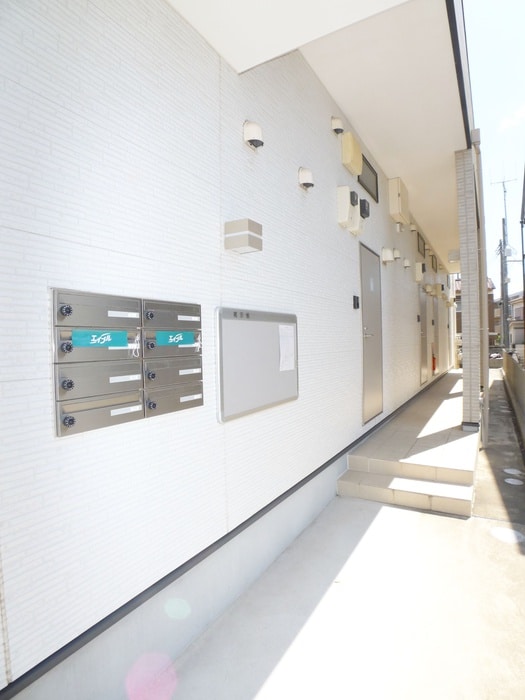 エントランス部分 ＦＩＲＳＴ　ＱＵＡＲＴＥＲ