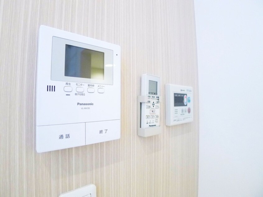 内観写真 ＦＩＲＳＴ　ＱＵＡＲＴＥＲ