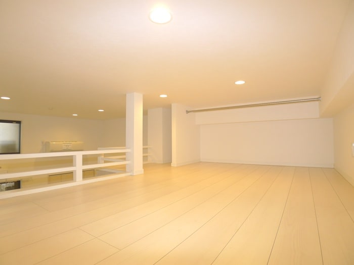 居室 ＦＩＲＳＴ　ＱＵＡＲＴＥＲ